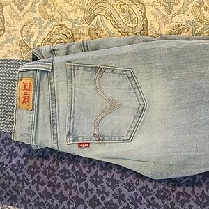 Levi's 504 Skinny Jeans
